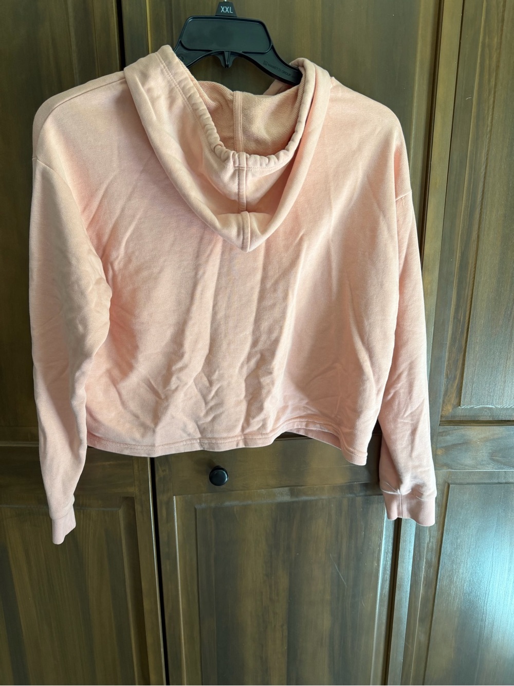 Puma Women's Light Pink Cropped Hoodie with White Logo - Picture 4 of 5